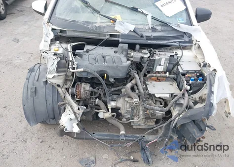 2011 Nissan Sentra 2.0S z USA, uszkodzony, nr VIN 3N1AB6AP1BL615792